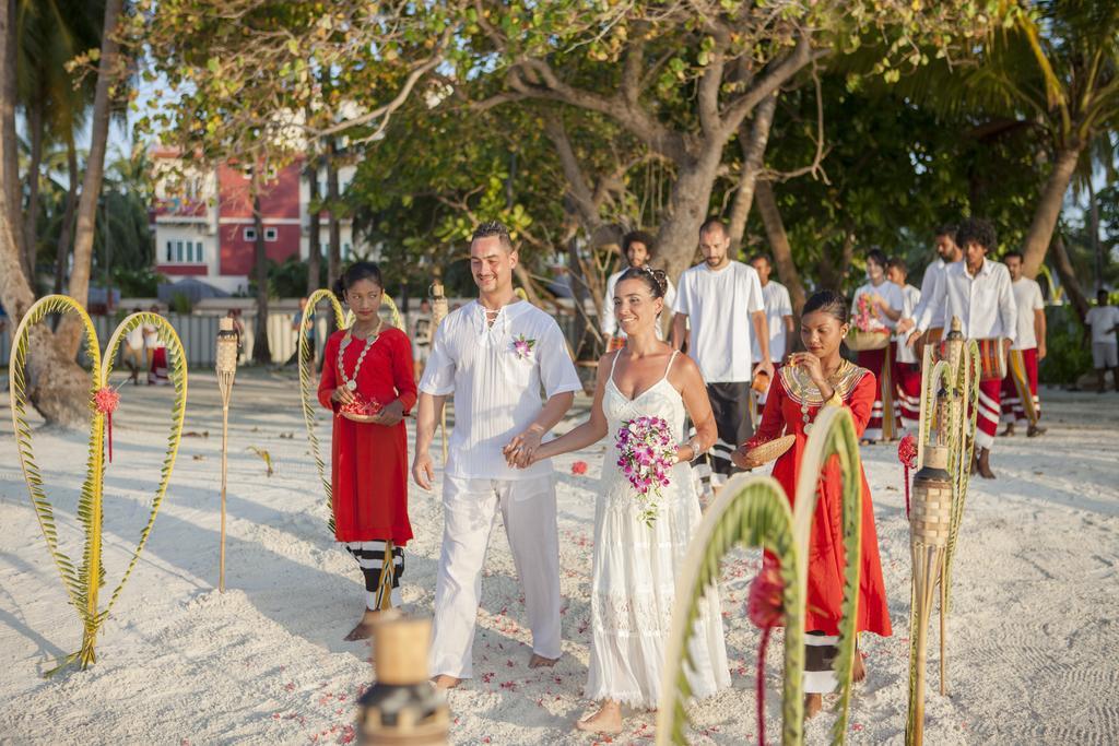 Reveries Maldives Gan  Exterior foto